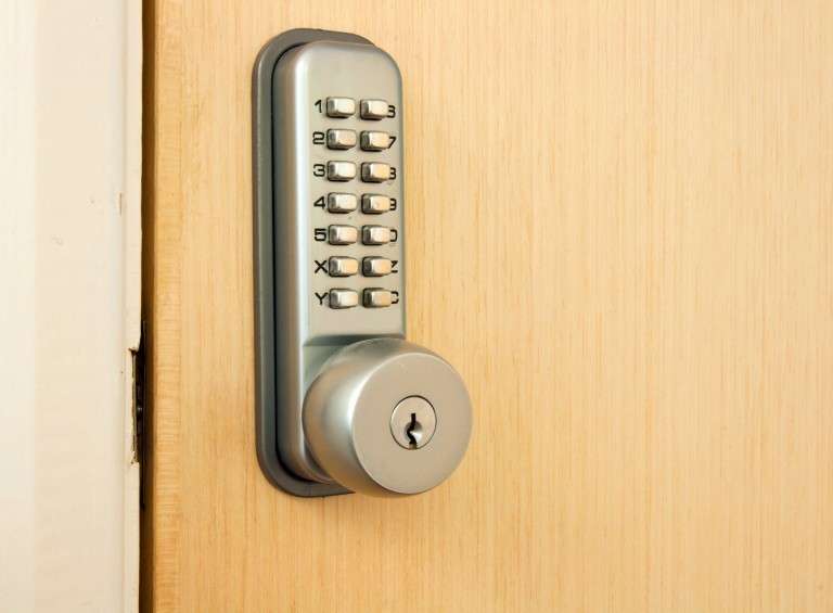 Door Lock with Keypad